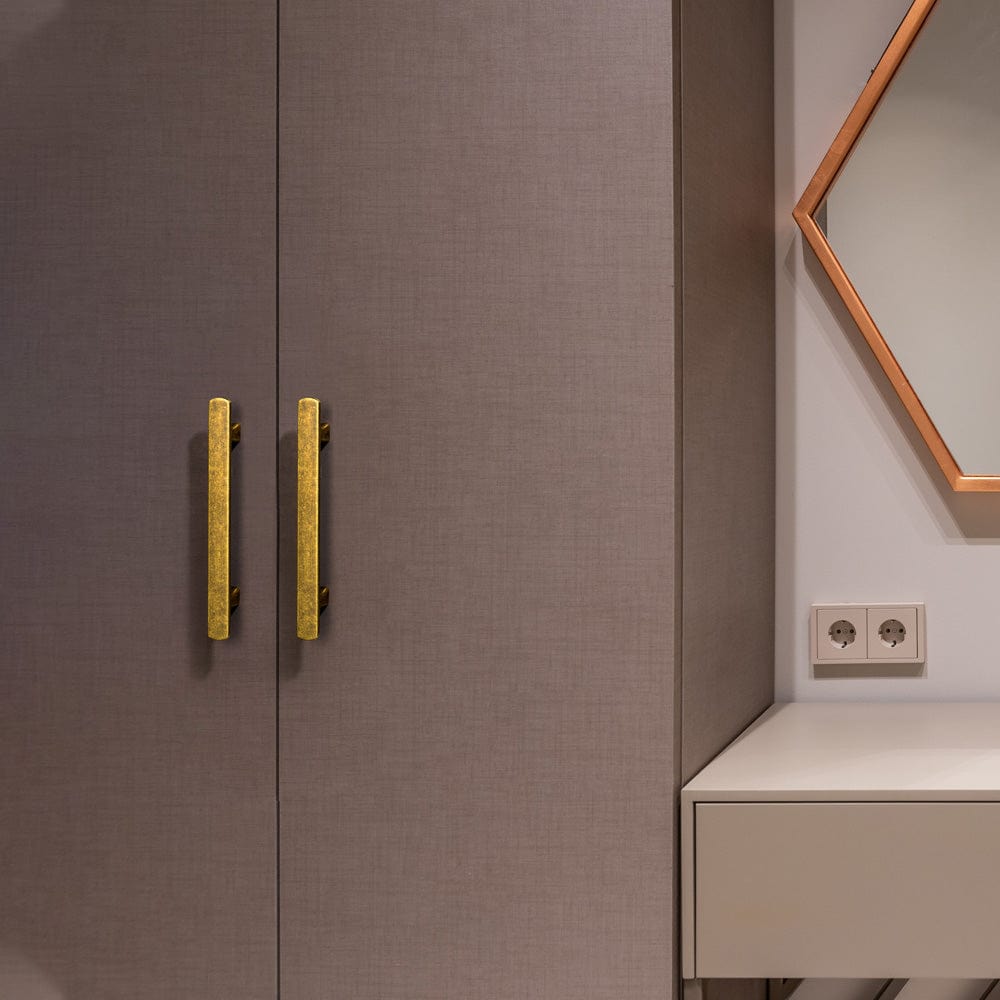 Retro Brass Long Cabinet Handles Luxury Cabinet Pull Hardware for Kitchen