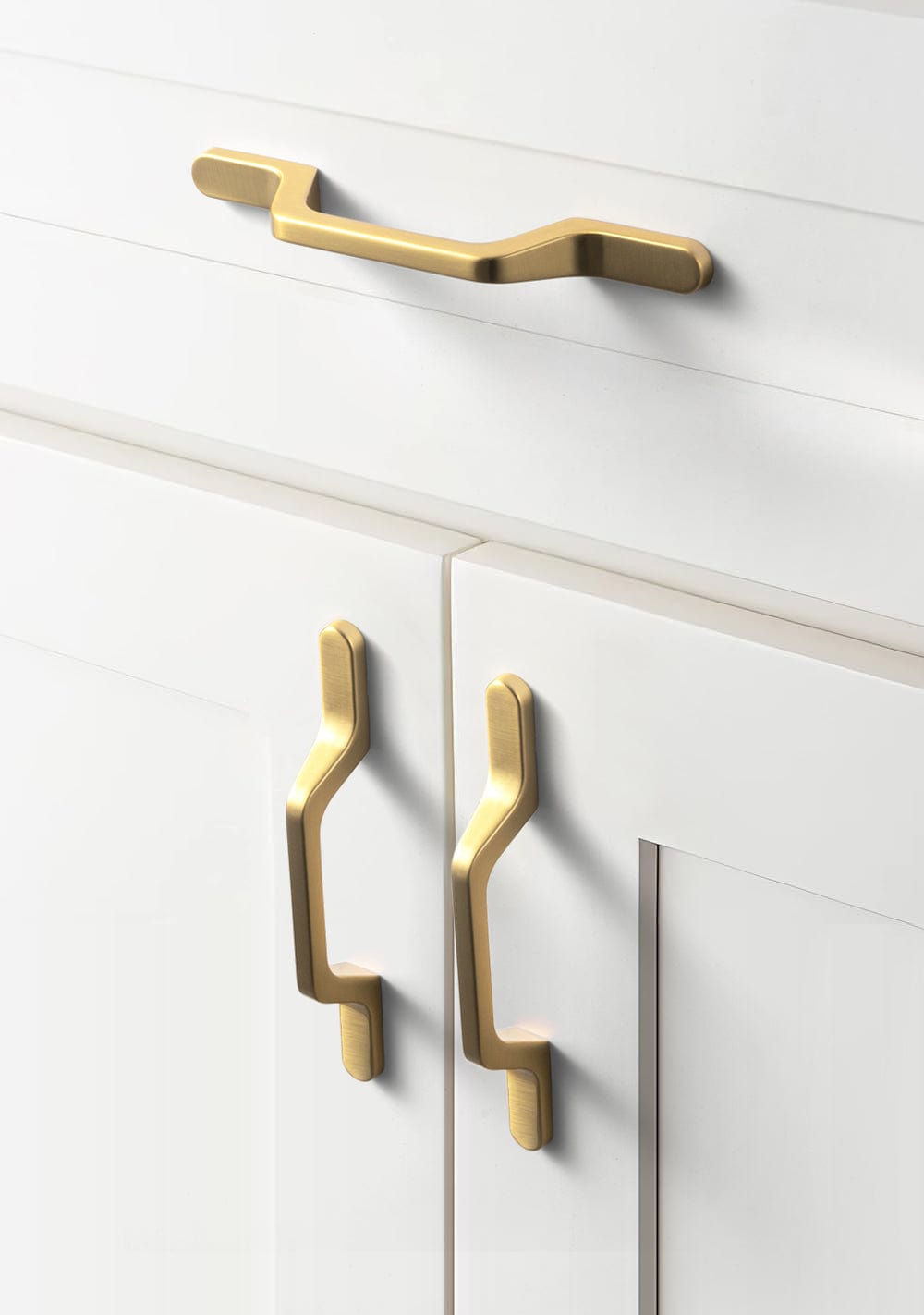 European Style Retro Brass Drawer Pulls for Dresser Cupboard Vintage Bronze Bar Pulls