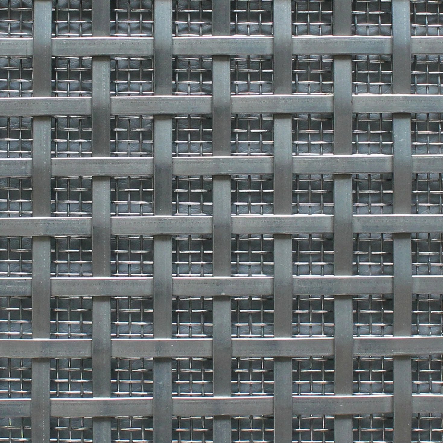 Geometric Metal Mesh Screen