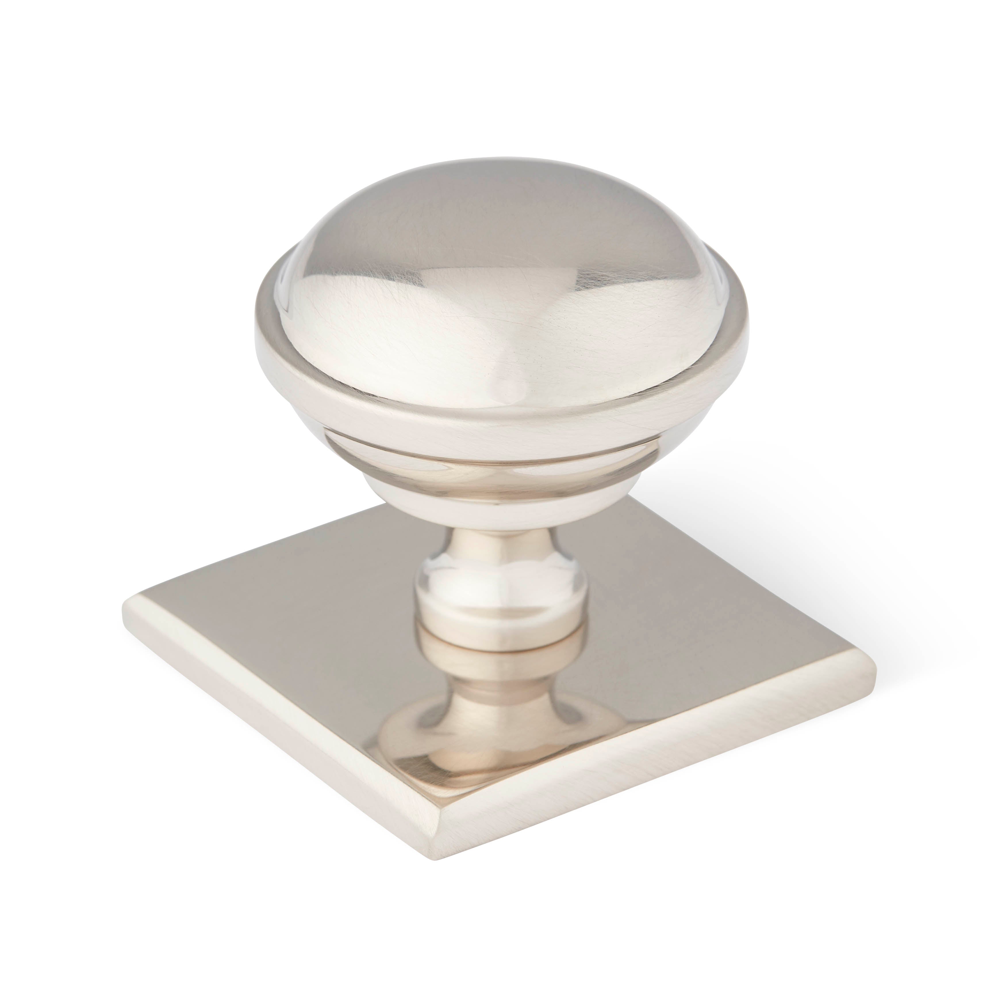 Classic Cabinet and Drawer Knob